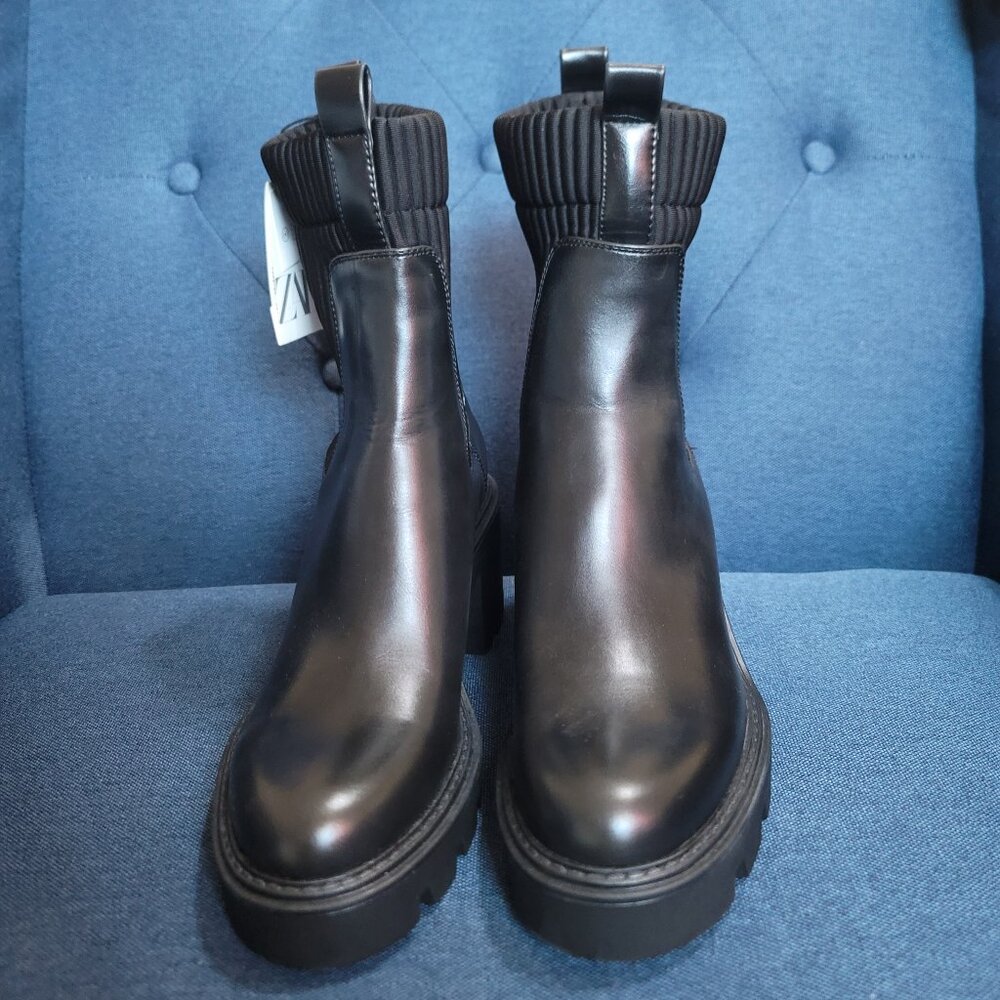 ZARA US Women Size 7.5 Black Ankle Boots